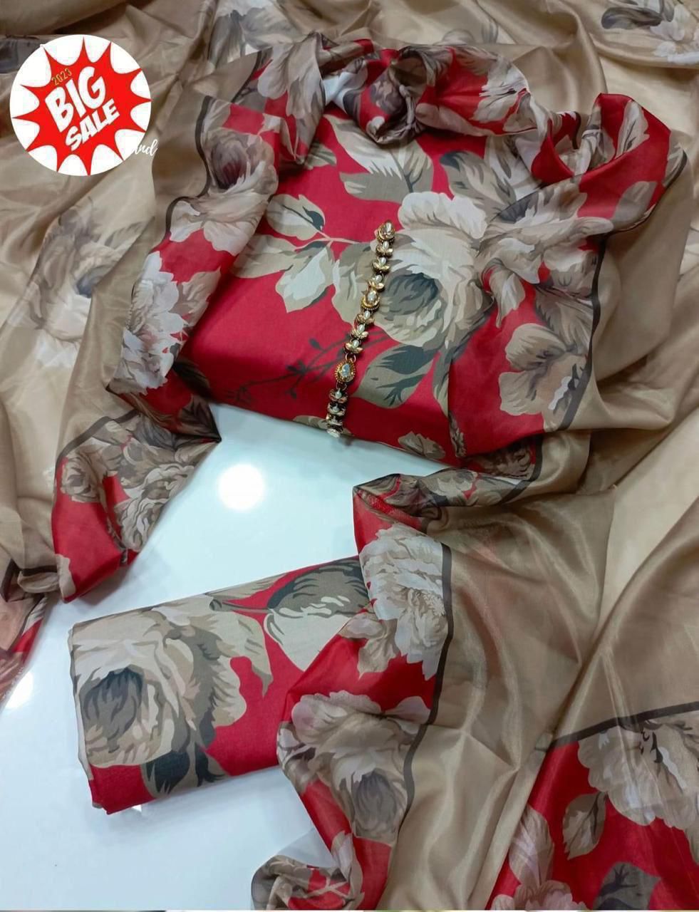 Swiss Lawn Digital Print 3-Pc Suit