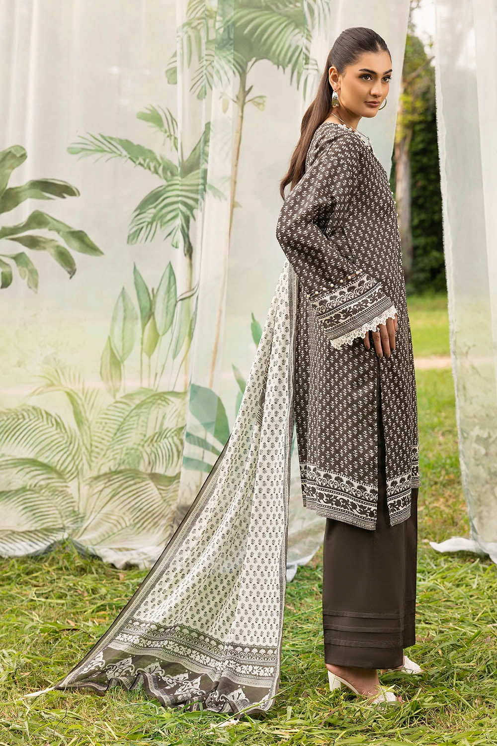 3 Piece Lawn Printed UnStitched Suit