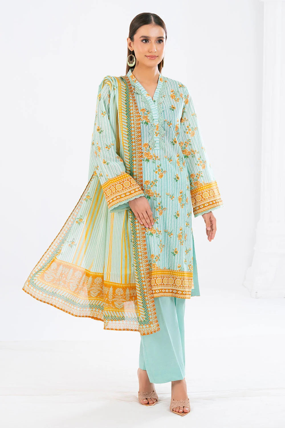3 Piece Lawn Printed UnStitched Suit