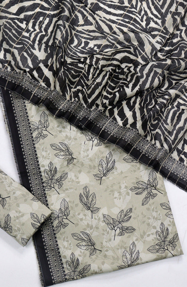 Printed Lawn Unstitched 3 Piece Suit